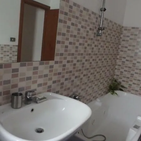 Гостевой дом Camera Silenziosa Con Bagno Privato In Centro Citta